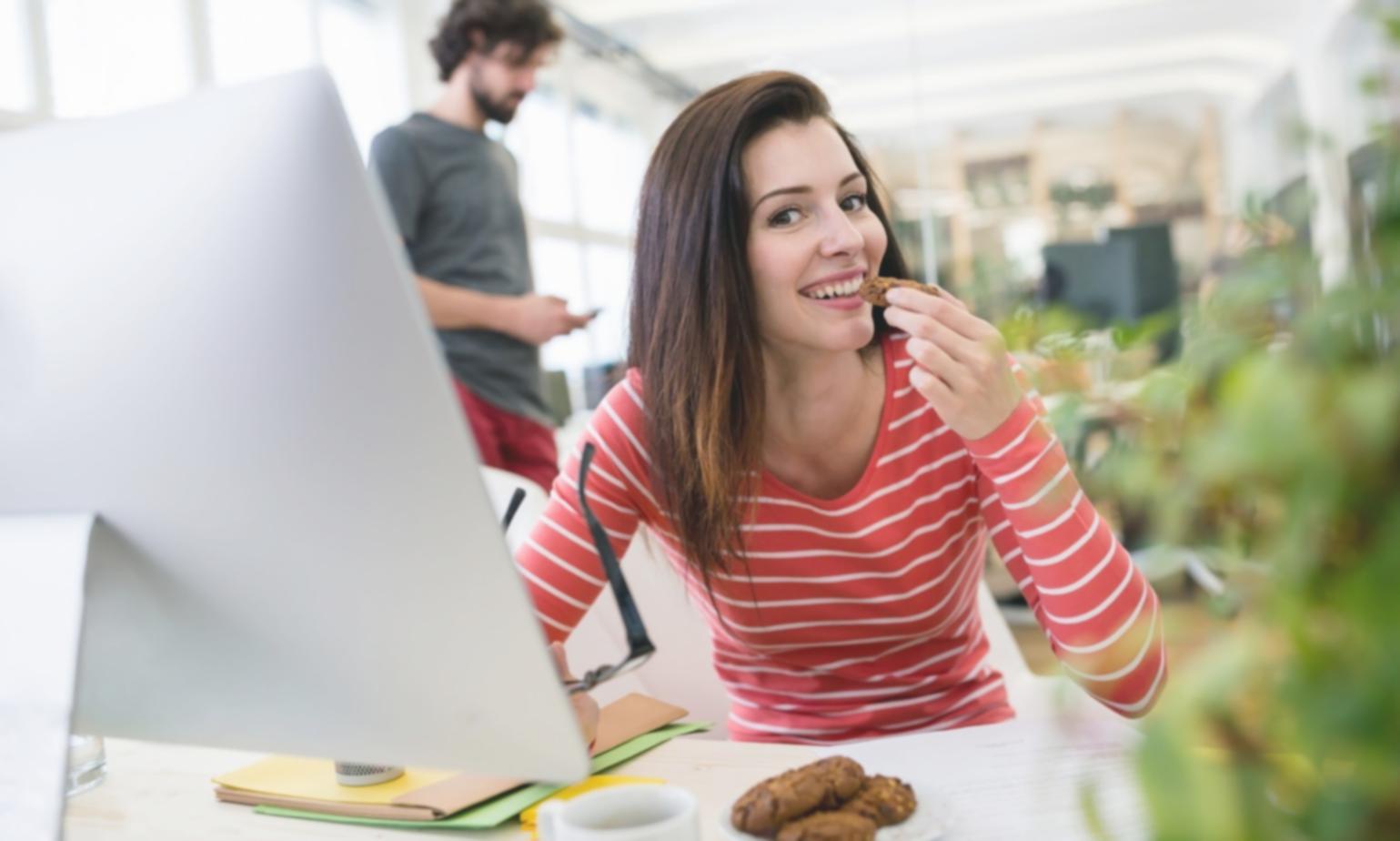 Équipe gaciiloenovius en réunion de travail